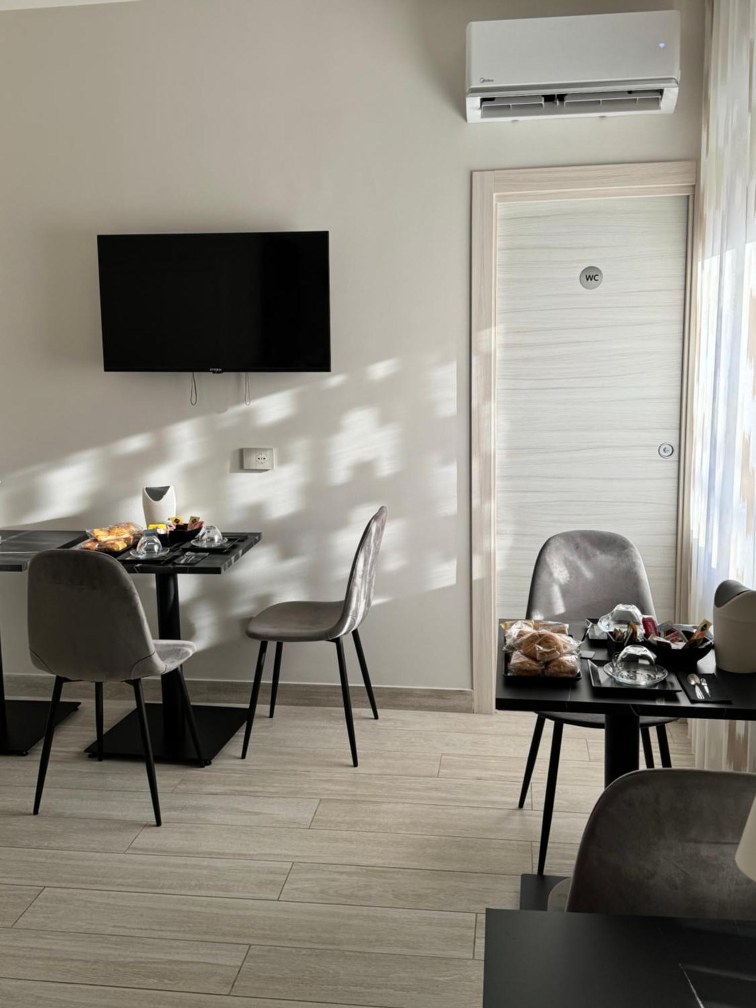 Ro&Ro Napoli Luxury Rooms 外观 照片